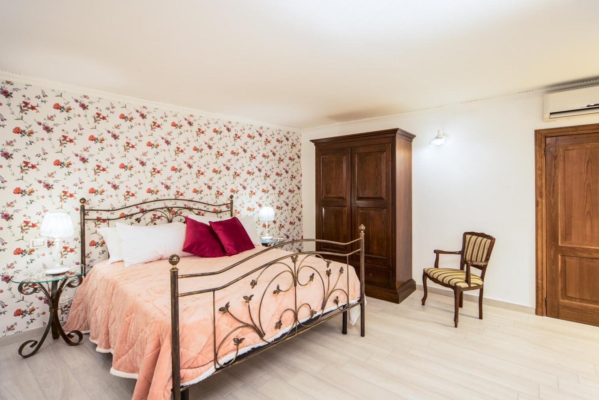 La Casa Di Assunta Naples Historical Centre Apartman Kültér fotó
