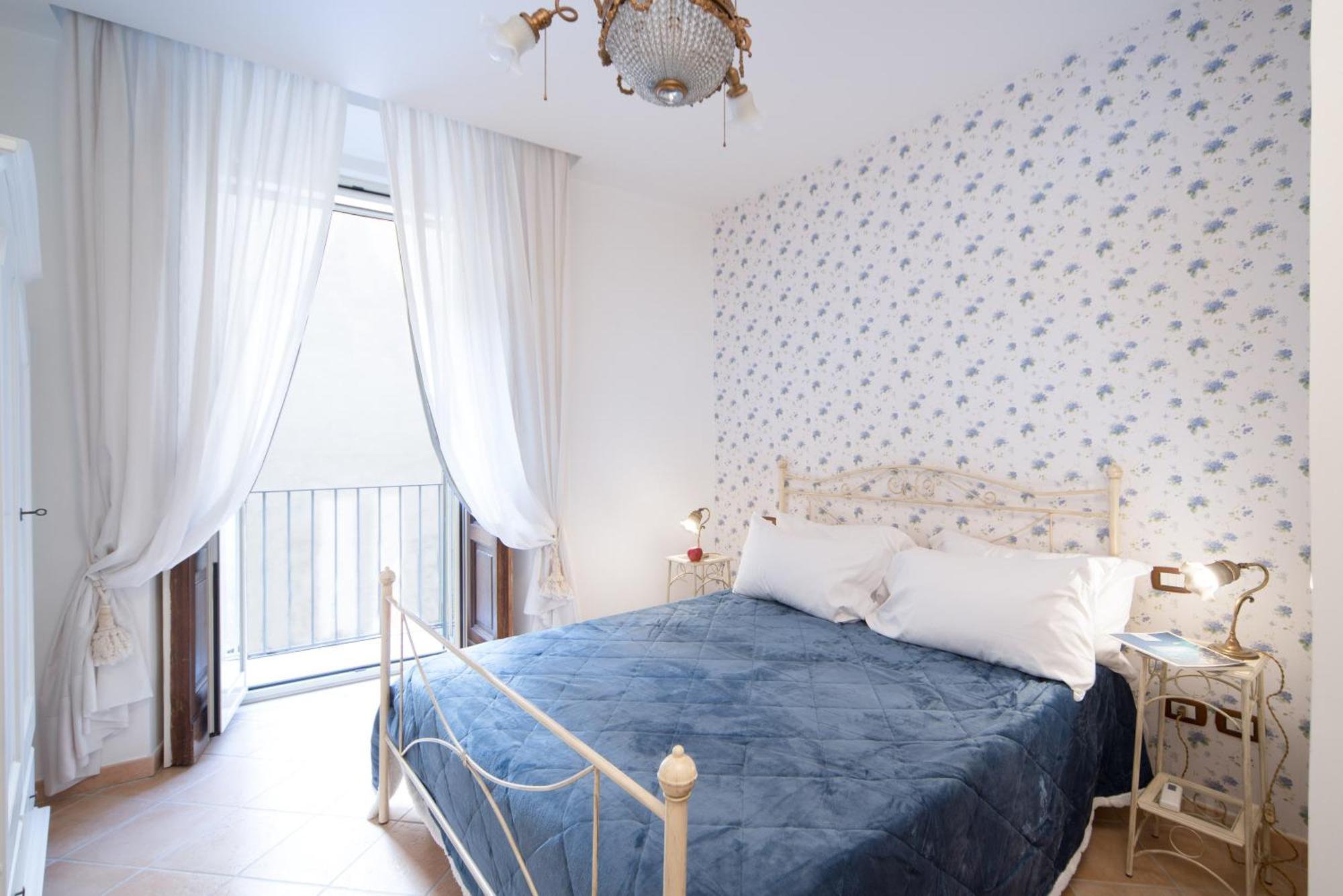La Casa Di Assunta Naples Historical Centre Apartman Kültér fotó
